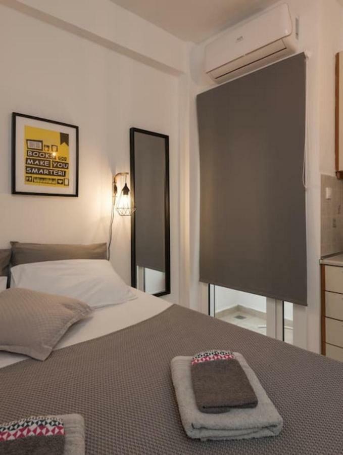Central Studio! Fiber Wifi, Ac, Private, Self Check-In! テッサロニキ エクステリア 写真